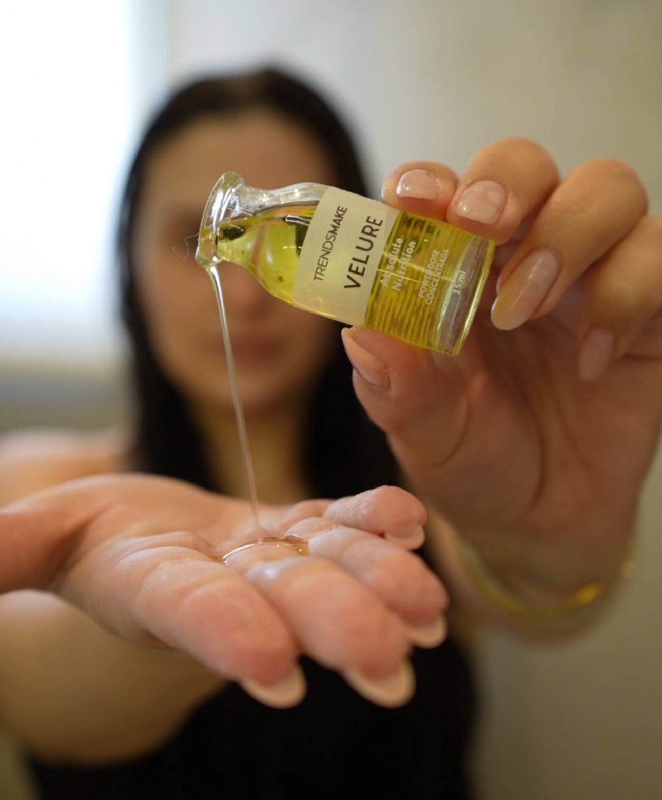 Ampola tratamento capilar Velure – Nutrição Intensa