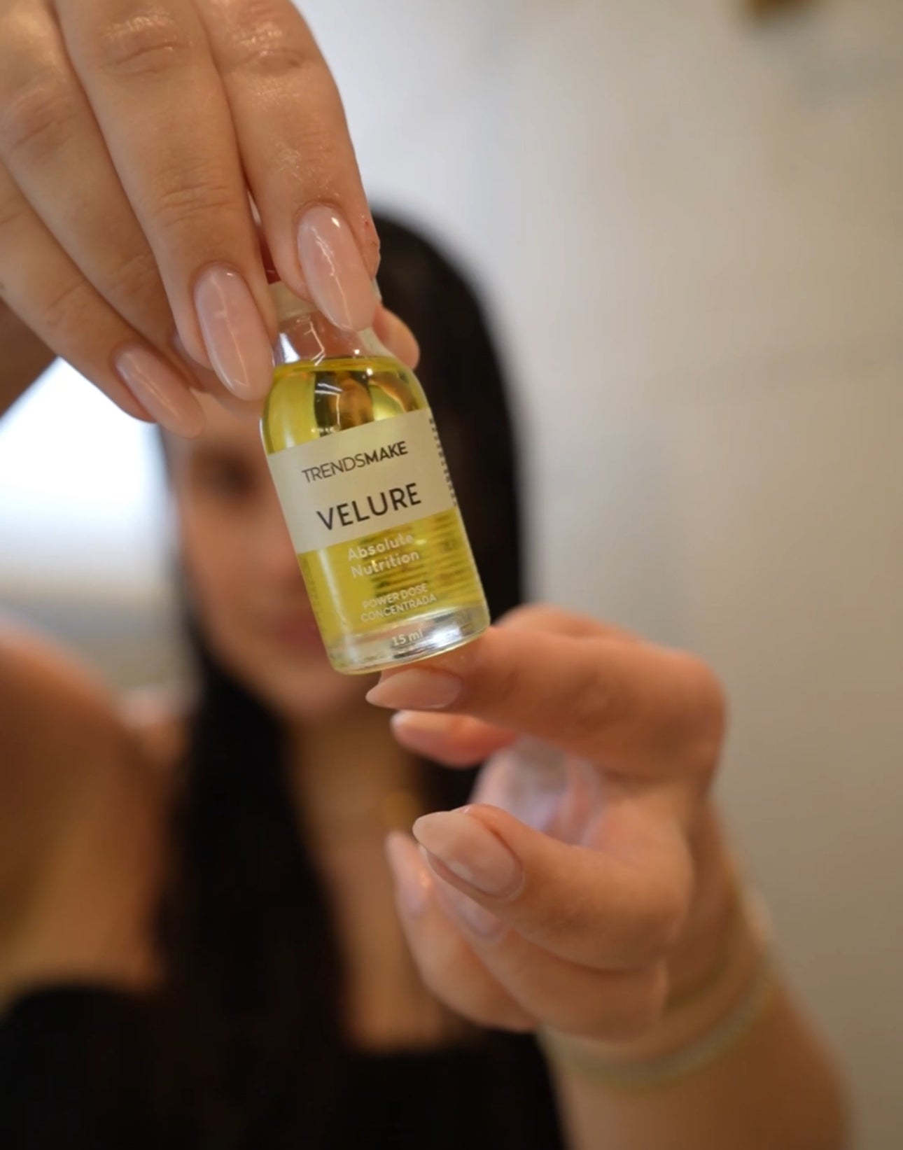 Ampola tratamento capilar Velure – Nutrição Intensa